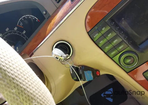 2006 Mercedes-Benz S 350 z USA, uszkodzony, nr VIN WDBNF67J16A473848